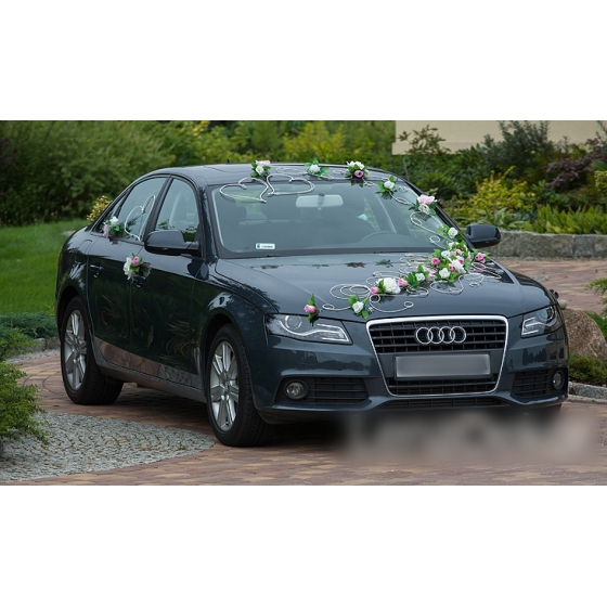 Autoschmuck für Hochzeit Ivory-Rosa-Rosen Rattanherzen