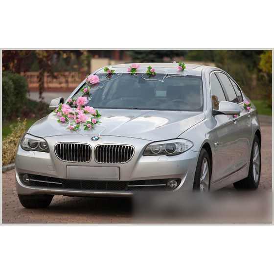 Dekoration für Hochzeitsauto rosa Rosen mit Rattan - Autodeko
