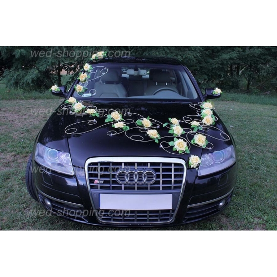 Autoschmuck für das Hochzeitsauto goldgelb Rosen