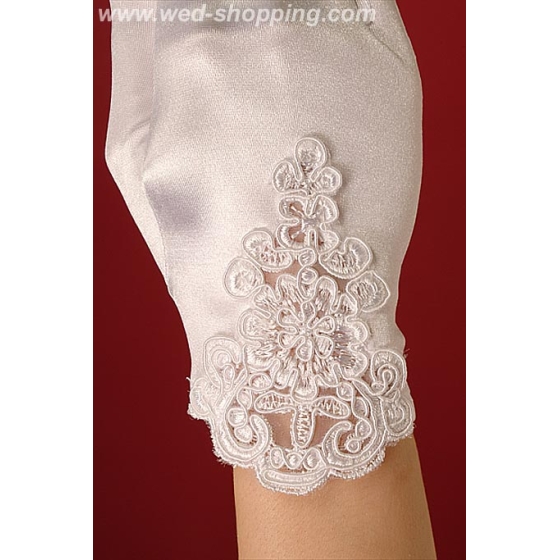 Kurze Brauthandschuhe - mit Muster verziert