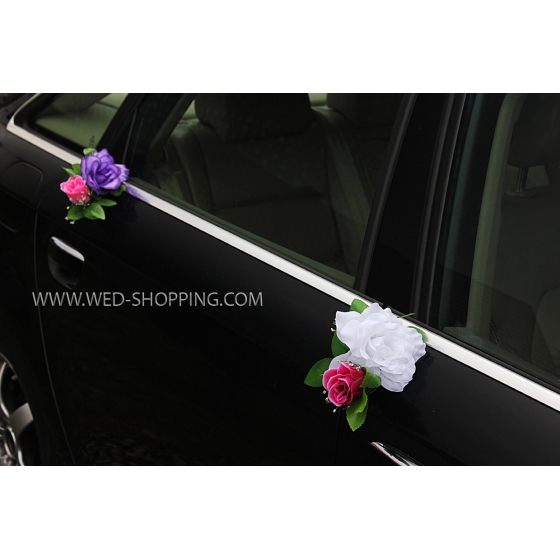 Blumenschmuck für Hochzeitsauto