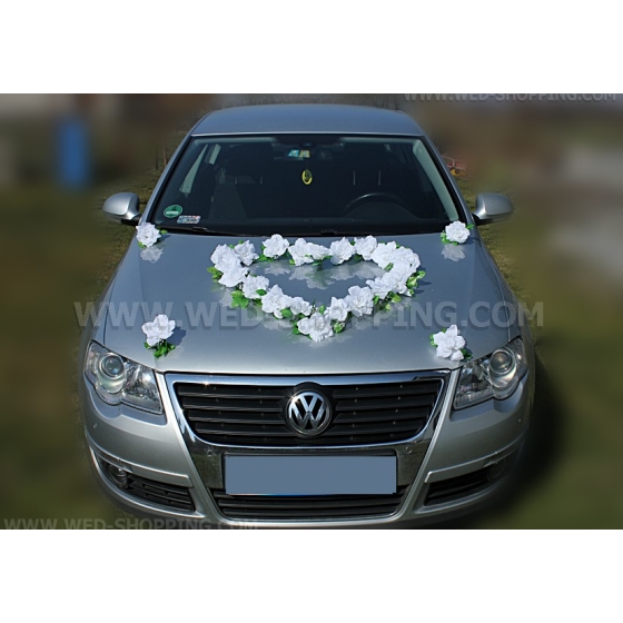 Weisse Rosen mit Saugnäpfen Brautauto