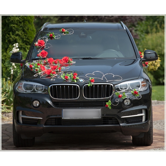 Rote Rosen Hochzeitsauto Dekoration Set Rattan Herzen